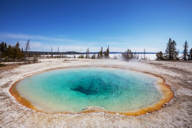 25 Books To Read Before Visiting Yellowstone National Park - National ...