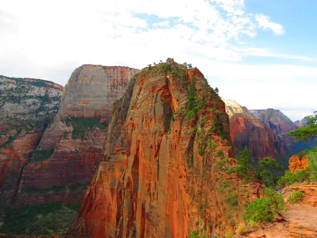 A look out the narrow ridge that leads to Angels Landing
