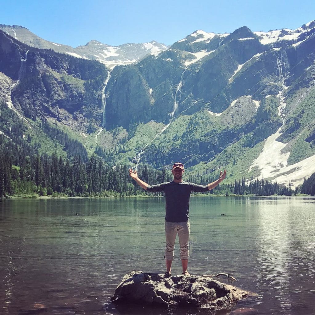 Learn about National Park Obsessed Community member Dillon Rushing. His obsession with the US National Parks began by exploring the outdoor areas of Illinois.