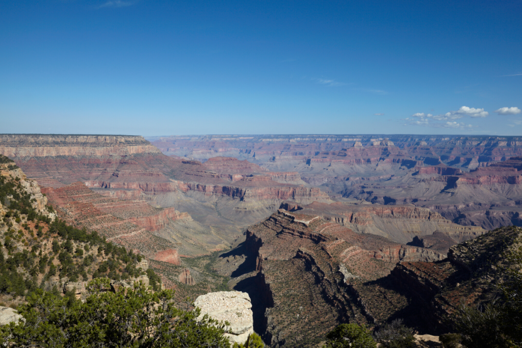 A view of the ridgelines and canyons of Grand canyon. 