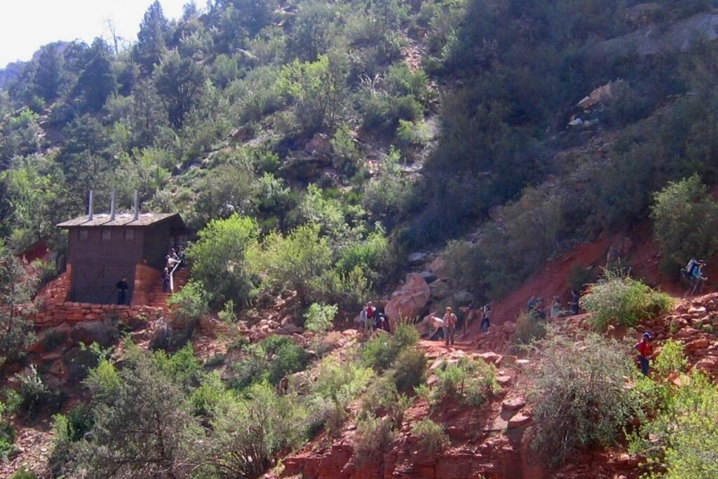 A view of a Grand Canyon rest house along the canyon.