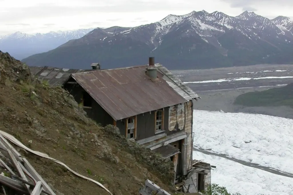 Erie Mine Wrangell-St. Elias NPP, Alaska View of bunkhouse and Root Glacier